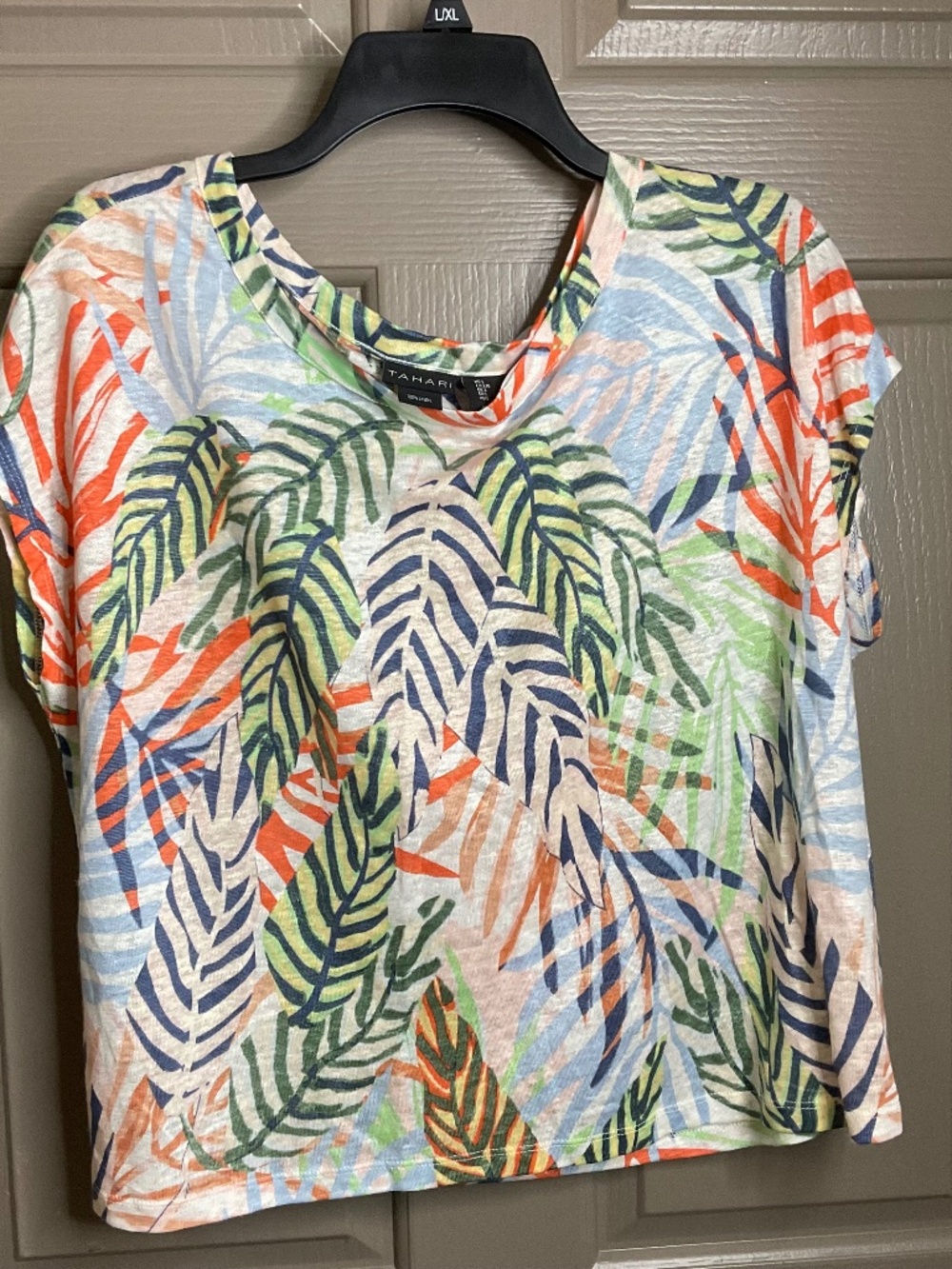 Tahari Women’s 100% Linen Blouse Size Large NWT